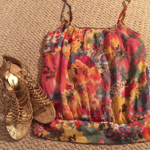 Colorful Tank 🍦 - Picture 4 of 6